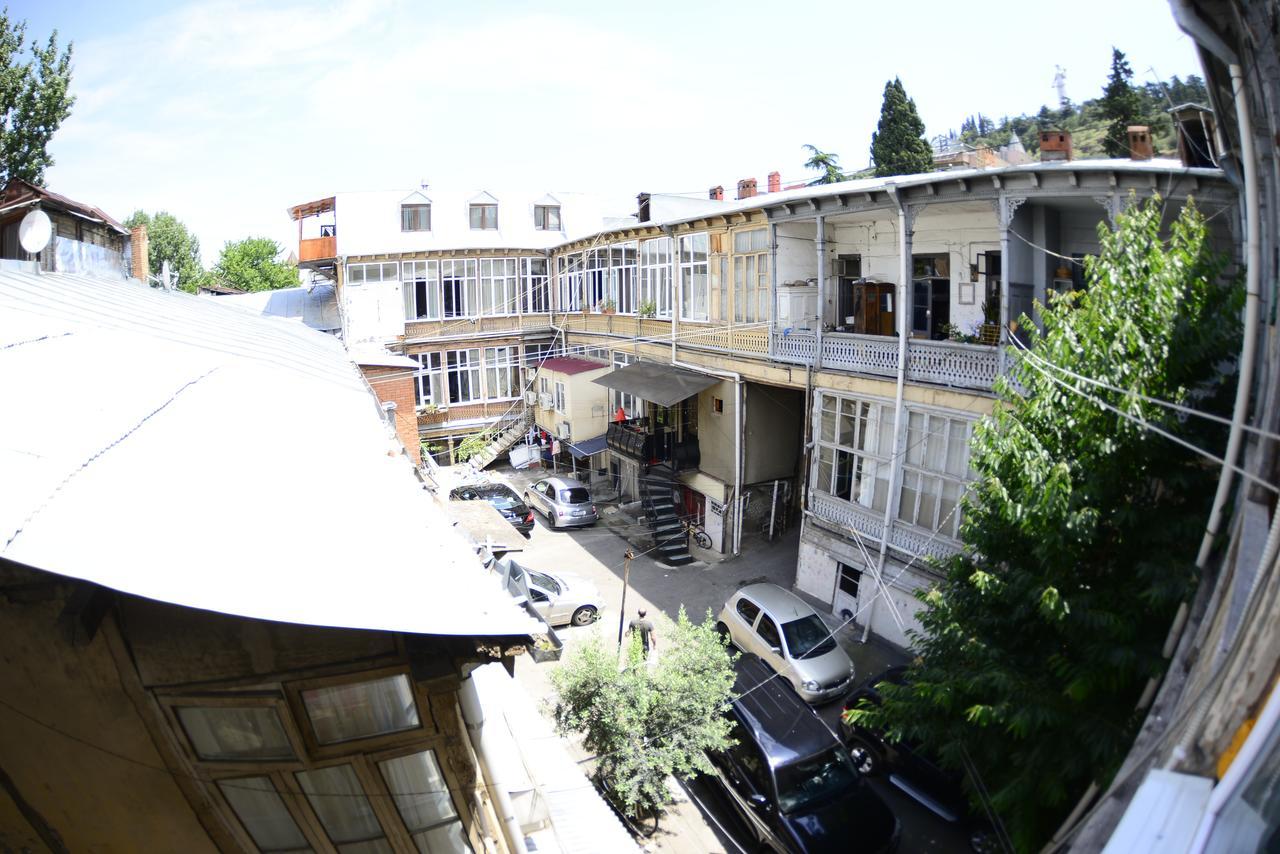 Ana'S Apartment In Old Tiflis Dış mekan fotoğraf
